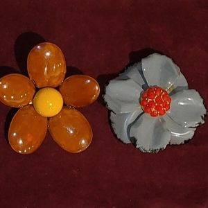Brownish Orange gray metal Brooches, New